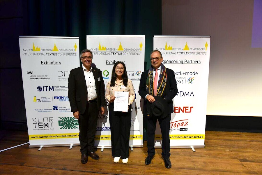 ITA Institute Director Professor Dr. Thomas Gries, Jasmin Roos, and Peter D. Dornier (from left to right) © 2025 DITF