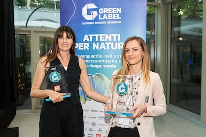 Winner of the ACMIT 2023 Sustainability Award: Francesca Fani, CEO of Pafasystem and Greta Banfi, Technical Departement Manager of Brazzoli (c) 2023 ACIMIT