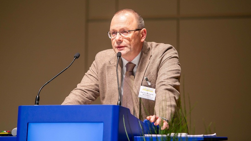 Professor Michael R. Buchmeiser (Chairman of the Board DITF) opens the Aachen-Dresden-Denkendorf International Textile Conference in Stuttgart. Photo: DITF