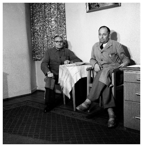 First and second generation at the table together: Johannes Mayer (left) and his son Emil Mayer (right). © 2025 Mayer & Cie. First and second generation at the table together: Johannes Mayer (left) and his son Emil Mayer (right). © 2025 Mayer & Cie.