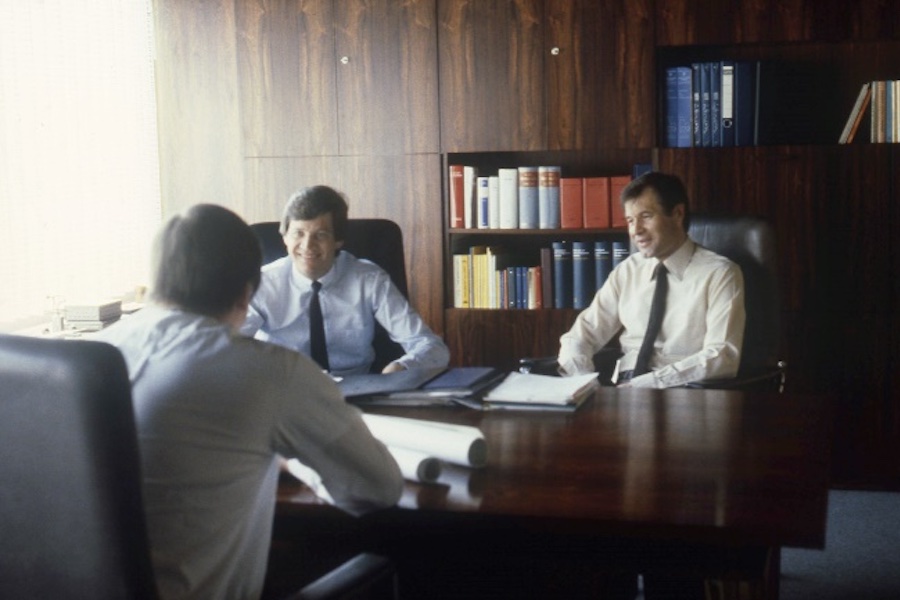 Rainer and Peter Mayer in the 1970s: They represented the third generation of owners; Rainer Mayer joined the company in 1972 at the age of 24. His older brother Peter had been working at the company since 1961. © 2025 Mayer & Cie. Rainer and Peter Mayer in the 1970s: They represented the third generation of owners; Rainer Mayer joined the company in 1972 at the age of 24. His older brother Peter had been working at the company since 1961. © 2025 Mayer & Cie.