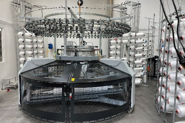 … and today: a new MV4-3.2 QCe waiting to get packed and shipped to the customer. © 2025 Mayer & Cie. … and today: a new MV4-3.2 QCe waiting to get packed and shipped to the customer. © 2025 Mayer & Cie.