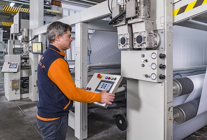 The latest Monforts Qualitex 800 control system ensures automatic and continuous control of all parameters (c) 2018 Monforts The latest Monforts Qualitex 800 control system ensures automatic and continuous control of all parameters (c) 2018 Monforts