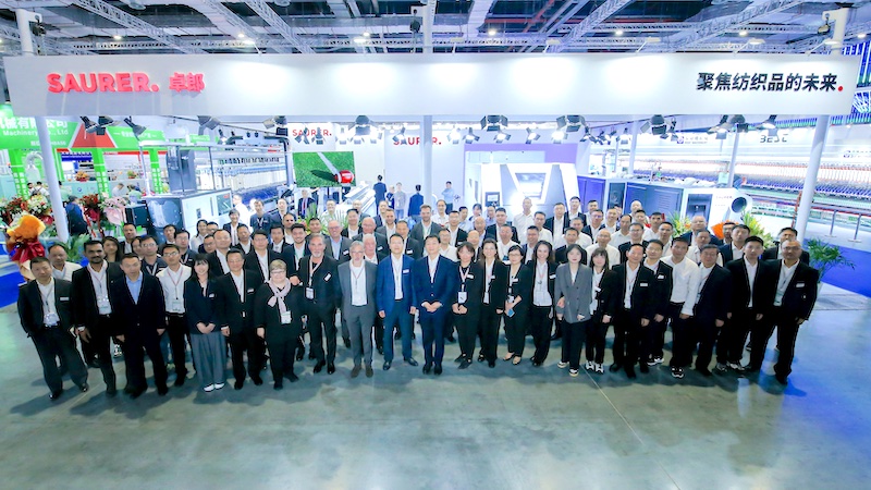 The Saurer team at ITMA ASIA 2024 © 2024 Saurer