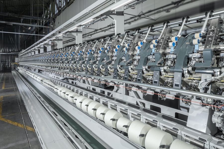 Lybra Smartspinner®: Savio’s air-jet spinning machine features the innovative Multi Blend System, enabling real-time blending of two fibre slivers for flexible yarn production and customised material and colour combinations. © 2026 Savio