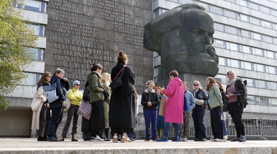 19 visitors from Europe explored Chemnitz and its textile region  © 2025  Photos: STFI