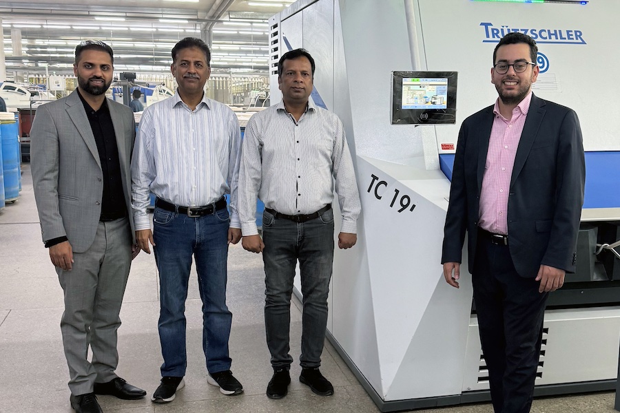 Strengthening partnerships during a visit to Nishat's spinning mill. From left to right:<br />
Ali Bin Tahir (Sales Agent Machpart), Sheikh Riaz Ahmed (Technical Director Nishat Chunian Unit 2), Muhammad Waseem Akthar (General Manager Nishat Chunian Unit 6) and Thami Berrada (Area Sales Manager TCC) © 2025 Truetzschler
