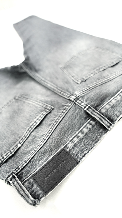 Artistic Milliners and Archroma leverage eco-advanced sulfur black dyestuff to rewrite the future of denim.<br />
(Photo: Artistic Milliners) Artistic Milliners and Archroma leverage eco-advanced sulfur black dyestuff to rewrite the future of denim.<br />
(Photo: Artistic Milliners)