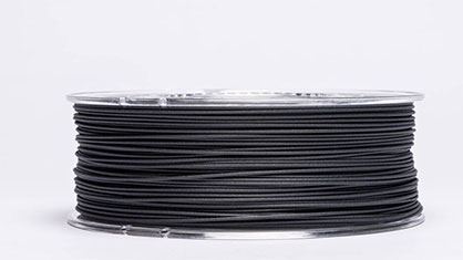 With a diameter of 1.75 mm, VESTAKEEP® iC4612 3DF and VESTAKEEP® iC4620 3DF are supplied on 500g and 1,000g spools that can be used directly in standard FFF/FDM 3D printers for PEEK materials. (©Evonik) With a diameter of 1.75 mm, VESTAKEEP® iC4612 3DF and VESTAKEEP® iC4620 3DF are supplied on 500g and 1,000g spools that can be used directly in standard FFF/FDM 3D printers for PEEK materials. (©Evonik)