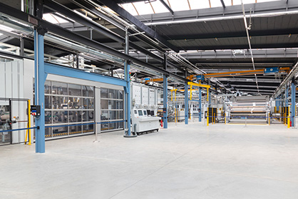 The new Customer and Technology Center in Egelsbach –  Web bonding, drying and winding section (c) 2019 Trützschler