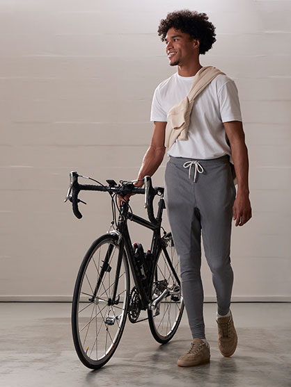 ISKO Rheact™ DENIM © 2021 ISKO ISKO Rheact™ DENIM © 2021 ISKO