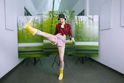 Shorts made of a warp knitted terry cloth made using a cotton and matrix polyester microfibre yarn © 2021 KARL MAYER Shorts made of a warp knitted terry cloth made using a cotton and matrix polyester microfibre yarn © 2021 KARL MAYER