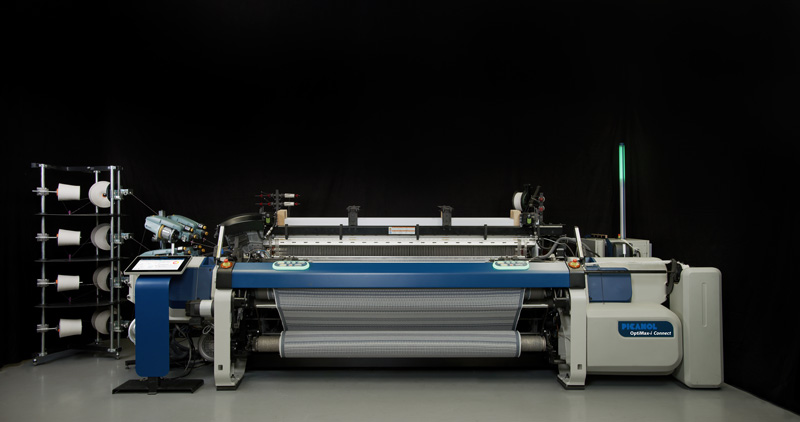 (c) 2024 Picanol - OptiMax-i Connect rapier weaving machine