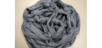 Secondary fibers of torned denim. © 2021 Truetzschler Secondary fibers of torned denim. © 2021 Truetzschler